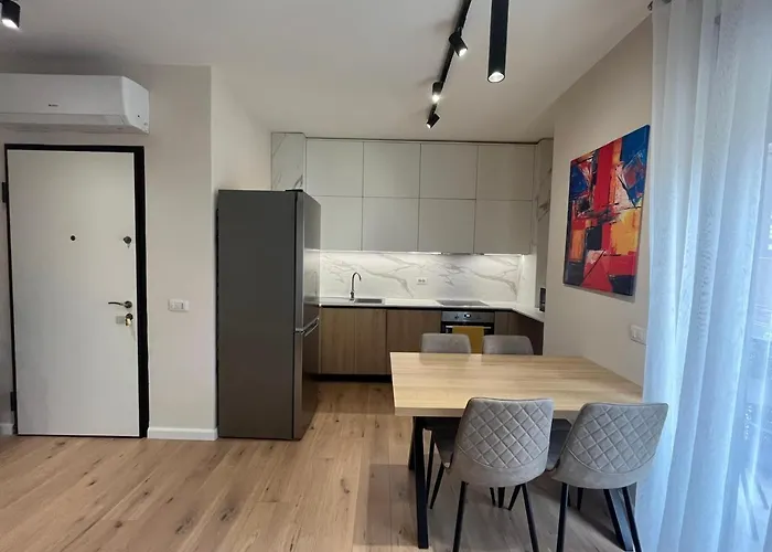 Apartment Eja S
