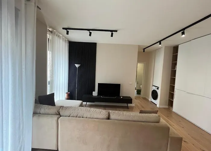 Apartment Eja S Tirana